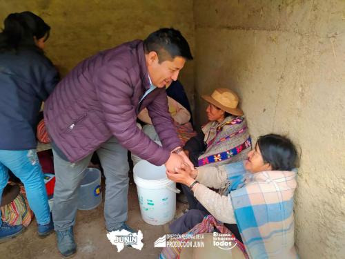 Siembra Alevinos por Día Mundial de la Acuicultura